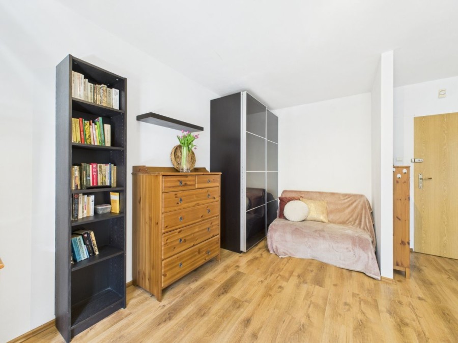 Wrocław, Klecina, Szparagowa, Kawalerka z osobną kuchnią | Klecina | duży balkon