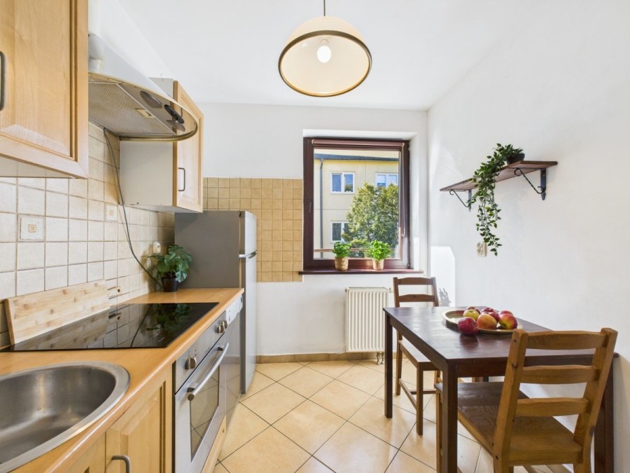 Wrocław, Klecina, Szparagowa, Kawalerka z osobną kuchnią | Klecina | duży balkon