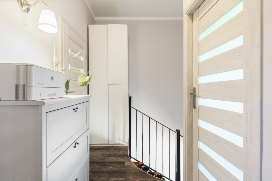 Wrocław, Partynice, Sąsiedzka, Strefa dzienna + prywatna | Przy parkach | Tramwaj