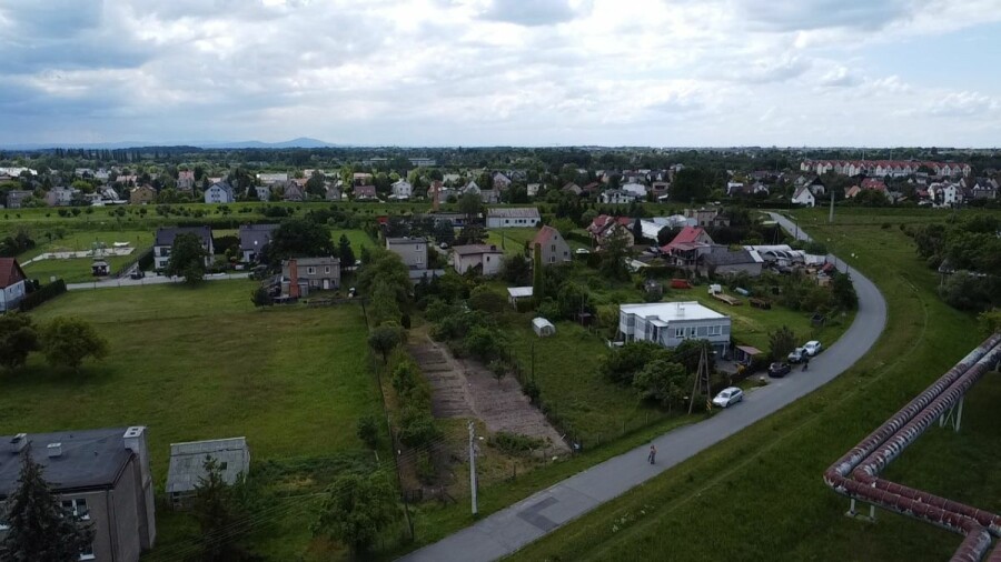 powiat wrocławski, Radwanice, Starowiejska, Dojazd asfaltowy | tereny spacerowe | blisko media