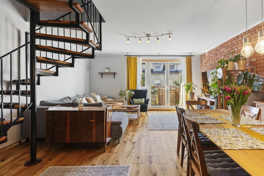 Wrocław, Partynice, Sąsiedzka, Krzyki | 4 pokoje | dwupoziomowe | garaż | balkon